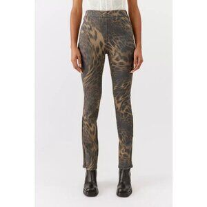 Urban‎ Outfitters BDG High Rise Skinny Pants Leopard Print Zip Hem Women 26 NWT